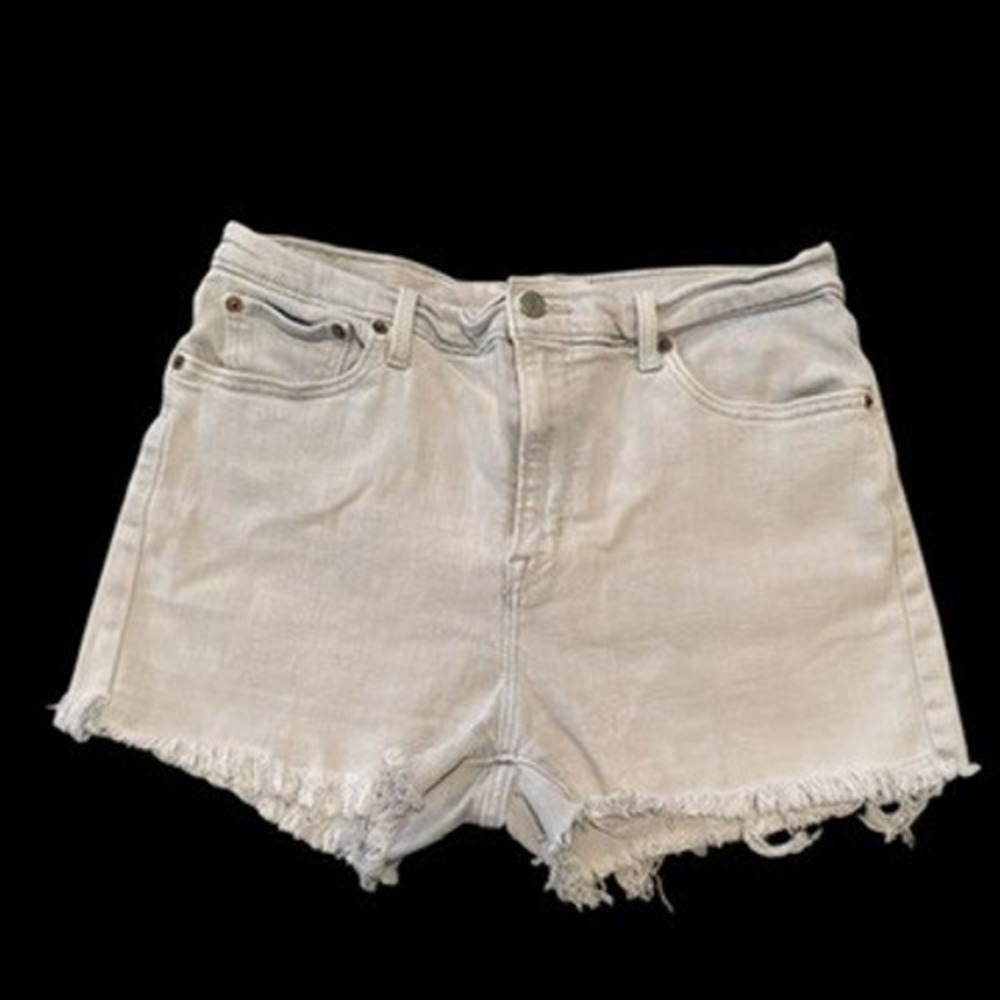 Levis High Rise Denim Shorts Light Grey Raw Hem Size 31 Womens Cutoff Shorts‎